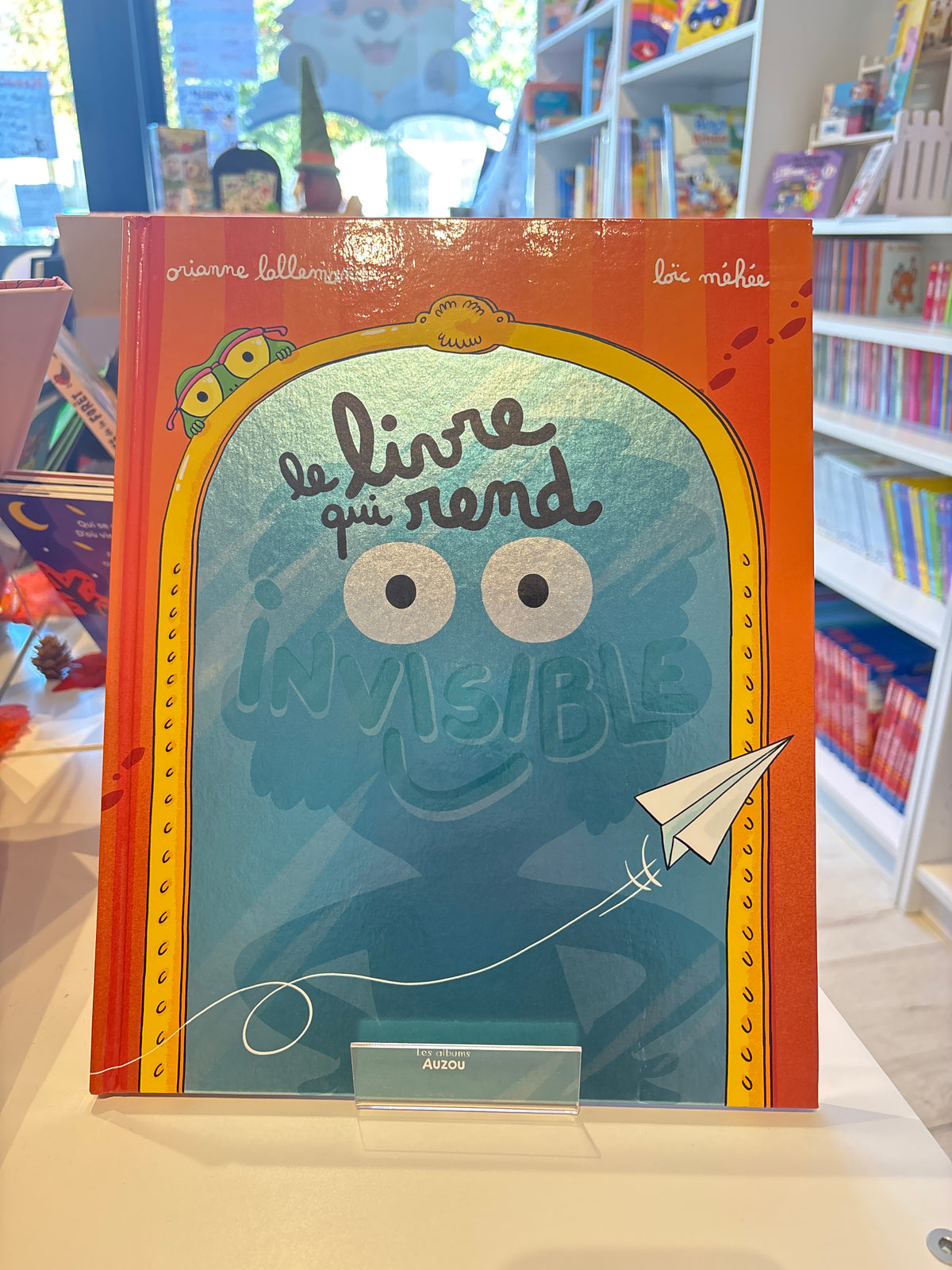 Le livre qui rend invisible
