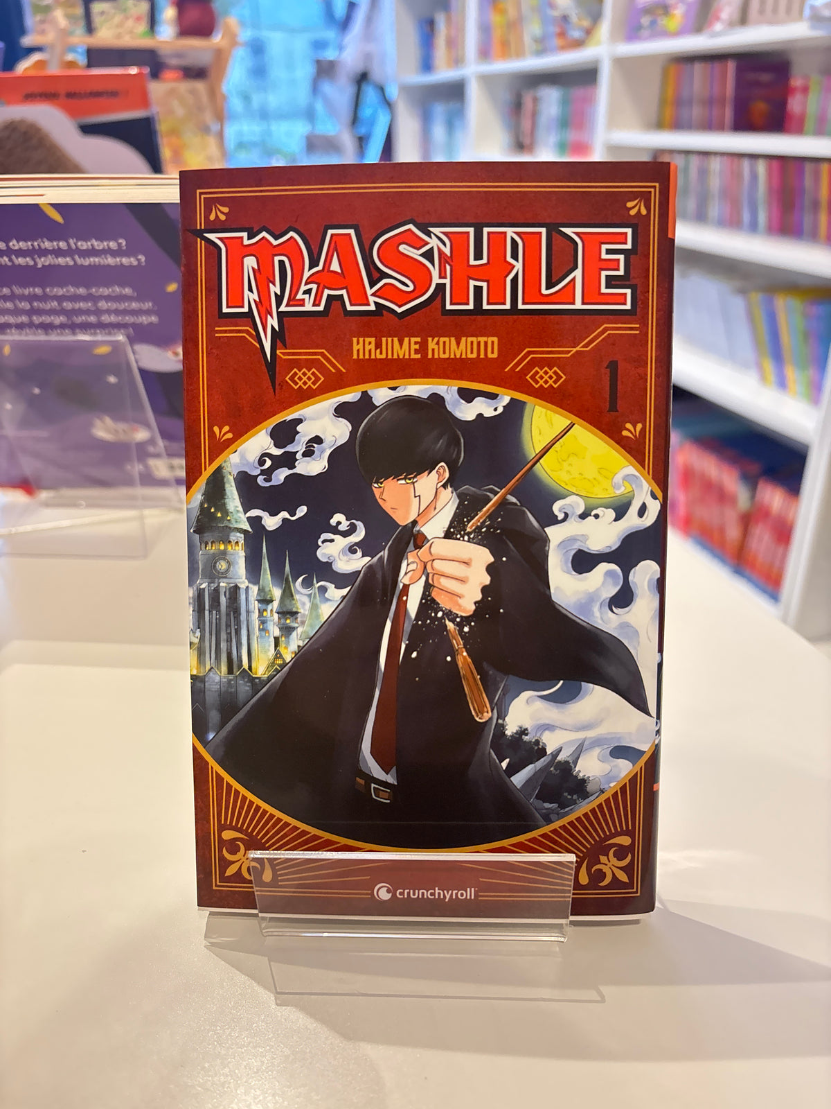 Mashle Tome 01