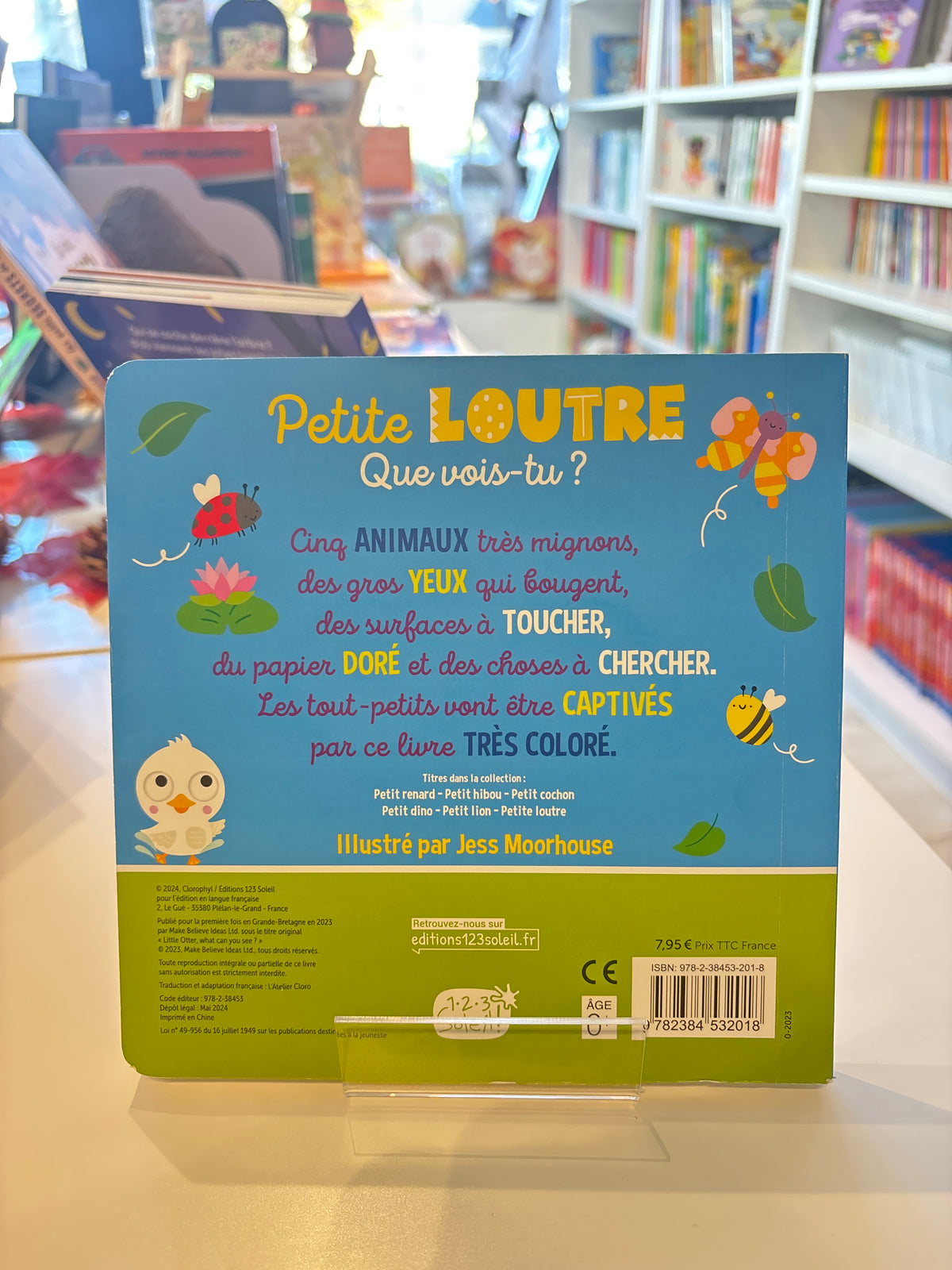 Petite loutre, que vois-tu ?